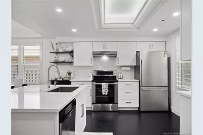 221 NE Plantation Road #415, Stuart, FL 34996 - Photo 25