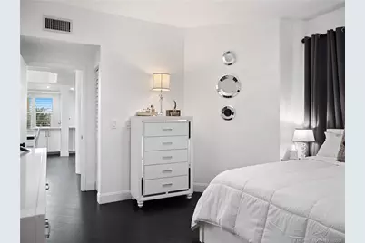 221 NE Plantation Road #415, Stuart, FL 34996 - Photo 11