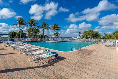 561 Nettles Boulevard, Jensen Beach, FL 34957 - Photo 15