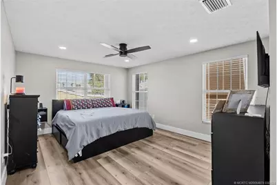 561 Nettles Boulevard, Jensen Beach, FL 34957 - Photo 31