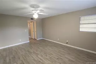 2950 SE Ocean Blvd, Stuart, FL 34996 - Photo 15