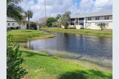 1524 SE Royal Green Circle #101, Port Saint Lucie, FL 34952 - Photo 5