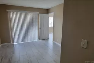 1524 SE Royal Green Cir, Port Saint Lucie, FL 34952 - Photo 13