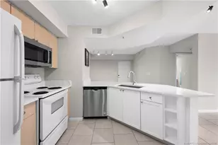 3674 NW Adriatic Ln, Jensen Beach, FL 34957 - Photo 9