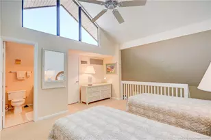 271 NE Edgewater Dr, Stuart, FL 34996 - Photo 17