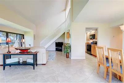 271 NE Edgewater Drive #271, Stuart, FL 34996 - Photo 9