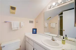 271 NE Edgewater Dr, Stuart, FL 34996 - Photo 23