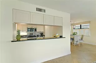 303 NE Golfview Circle, Stuart, FL 34996 - Photo 21