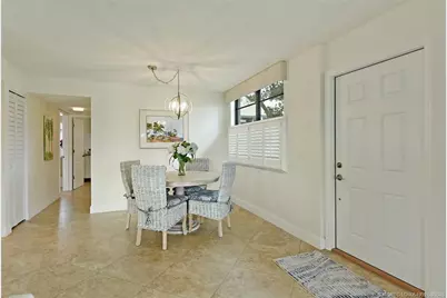 303 NE Golfview Circle, Stuart, FL 34996 - Photo 19