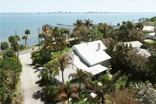 10205 S Indian River Dr, Fort Pierce, FL 34982 - Photo 3