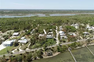 10205 S Indian River Dr, Fort Pierce, FL 34982 - Photo 47