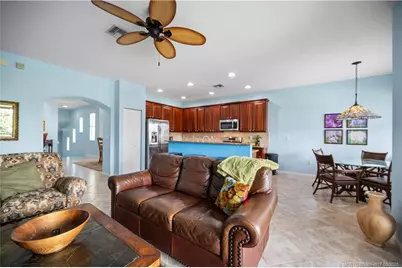 691 SW Glen Crest Way, Stuart, FL 34997 - Photo 37