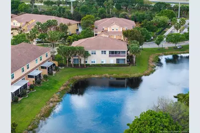 691 SW Glen Crest Way, Stuart, FL 34997 - Photo 25