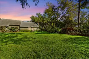 2437 SW Foxpoint Trail, Palm City, FL 34990 - Photo 3