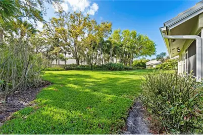 2437 SW Foxpoint Trail, Palm City, FL 34990 - Photo 31