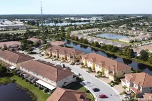 566 SW Glen Crest Way, Stuart, FL 34997 - Photo 19