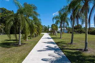 9812 SW Santa Monica Dr, Palm City, FL 34990 - Photo 7