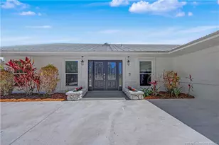 9812 SW Santa Monica Dr, Palm City, FL 34990 - Photo 9