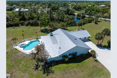 9812 SW Santa Monica Drive, Palm City, FL 34990 - Photo 5