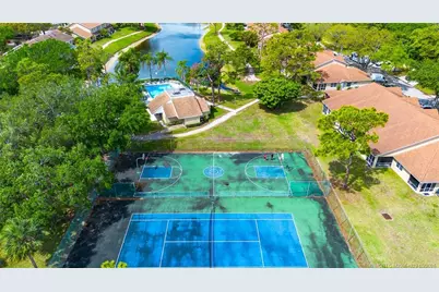 1201 Maplewood Drive, Greenacres, FL 33415 - Photo 35