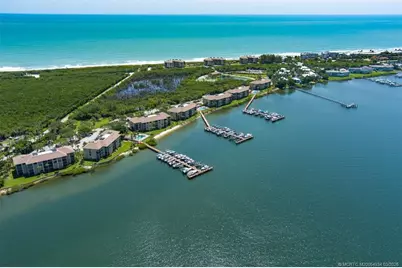 4680 NE Sandpebble Trace #303, Stuart, FL 34996 - Photo 19