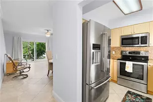 3129 SE Indian St, Stuart, FL 34997 - Photo 5