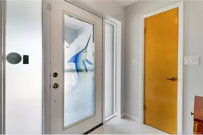 4379 SE Tall Pines Avenue, Stuart, FL 34997 - Photo 9