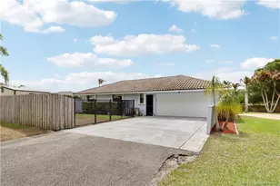 4379 SE Tall Pines Ave, Stuart, FL 34997 - Photo 5