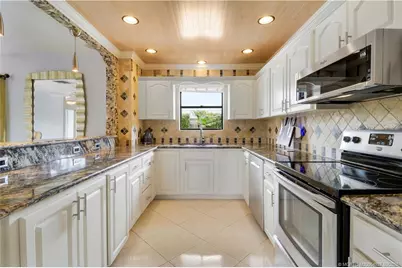 4379 SE Tall Pines Avenue, Stuart, FL 34997 - Photo 15