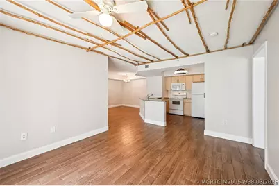 3673 NW Adriatic Lane, Jensen Beach, FL 34957 - Photo 11