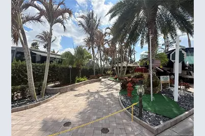 412 NW Chipshot Lane, Port Saint Lucie, FL 34986 - Photo 3