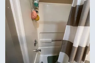 6283 Birch Lane, Lantana, FL 33462 - Photo 21