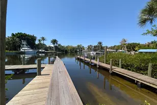 1776 NW Palmetto Ct, Stuart, FL 34994 - Photo 43
