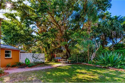1776 NW Palmetto Court, Stuart, FL 34994 - Photo 33