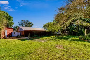 1776 NW Palmetto Ct, Stuart, FL 34994 - Photo 35