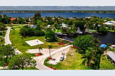 1776 NW Palmetto Court, Stuart, FL 34994 - Photo 41