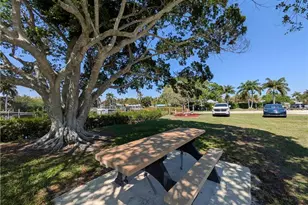 1776 NW Palmetto Ct, Stuart, FL 34994 - Photo 45