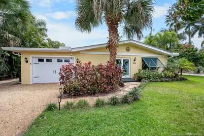 517 SW South Carolina Drive, Stuart, FL 34994 - Photo 5