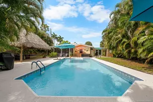 517 SW South Carolina Dr, Stuart, FL 34994 - Photo 37