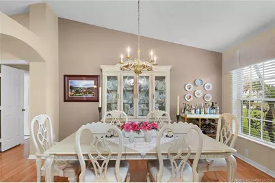 526 NE Vanda Terrado, Jensen Beach, FL 34957 - Photo 13