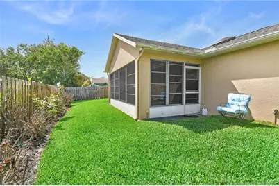 526 NE Vanda Terrado, Jensen Beach, FL 34957 - Photo 33