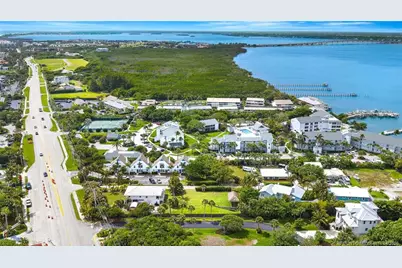 5237 NE Shore Village Terrace, Stuart, FL 34996 - Photo 5