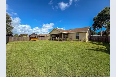 2274 SE Longhorn Avenue, Port Saint Lucie, FL 34952 - Photo 15