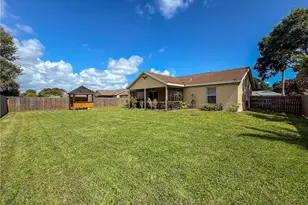 2274 SE Longhorn Ave, Port Saint Lucie, FL 34952 - Photo 15