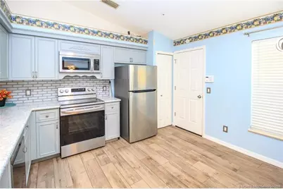 2274 SE Longhorn Avenue, Port Saint Lucie, FL 34952 - Photo 5