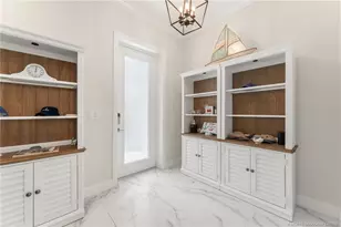 517 SW Ocean Blvd, Stuart, FL 34994 - Photo 3