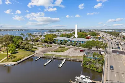 517 SW Ocean Boulevard, Stuart, FL 34994 - Photo 3