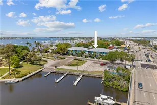 517 SW Ocean Blvd, Stuart, FL 34994 - Photo 3