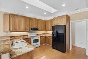 6273 SE Baltusrol Terrace, Stuart, FL 34997 - Photo 13