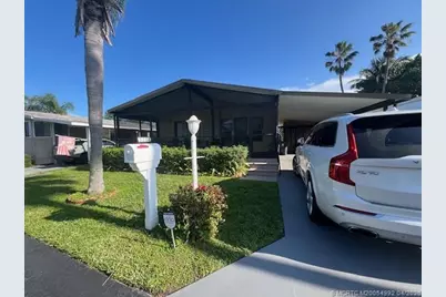 3304 Lake Overlook Place, Lantana, FL 33462 - Photo 1